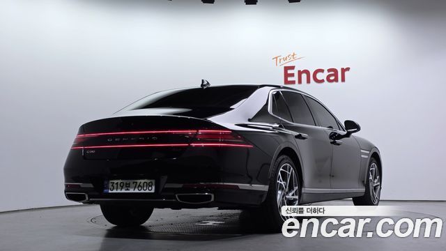 Genesis G90 2023 — photo 2