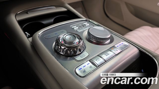Genesis G90 2023 — photo 12