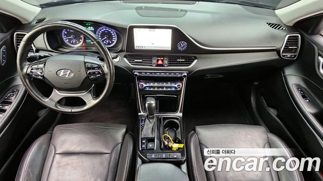 Hyundai Grandeur 2019 — photo 10