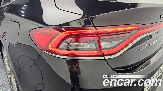 Hyundai Grandeur 2019 — photo 9