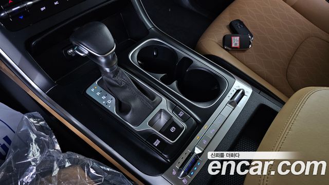 Kia Canival 2023 — photo 9