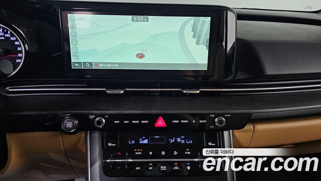 Kia Canival 2023 — photo 15