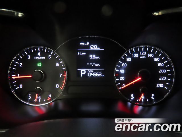 Kia K3 2013 — photo 8