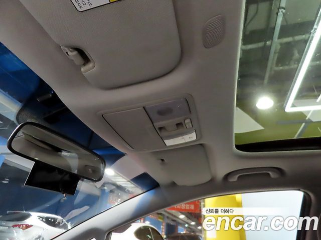 Kia K3 2013 — photo 13