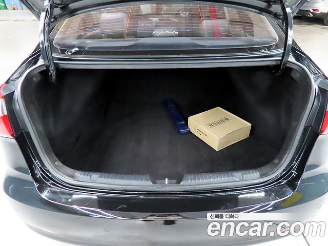 Kia K3 2013 — photo 17