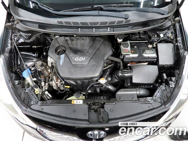Kia K3 2013 — photo 19