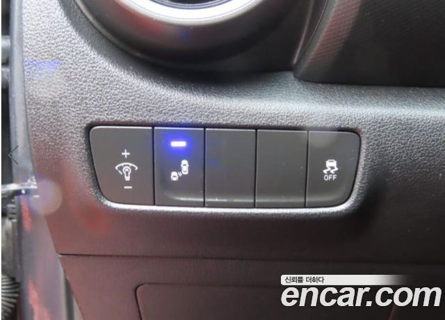Hyundai Kona 2018 — photo 15