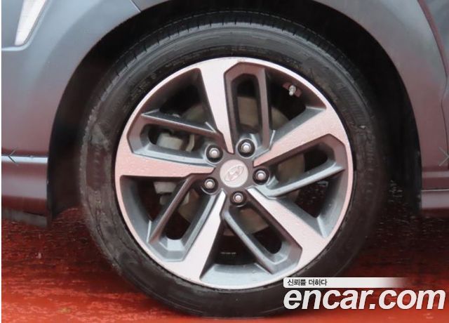 Hyundai Kona 2018 — photo 20