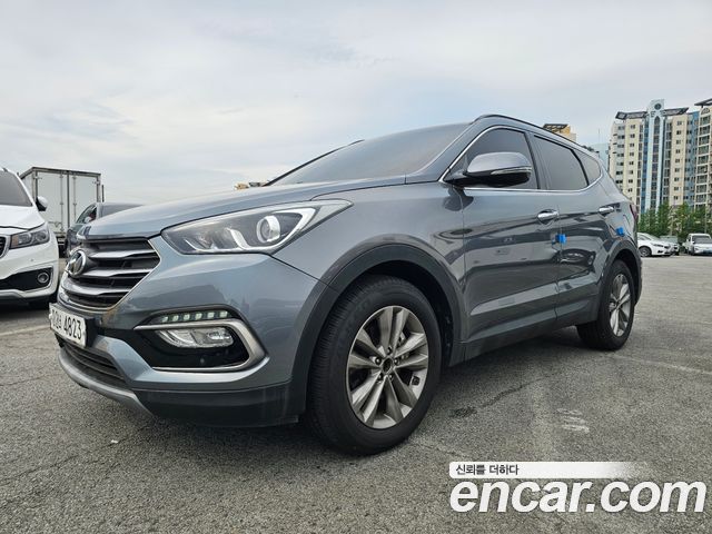 Hyundai Santafe 2018 — photo 1
