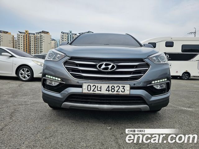 Hyundai Santafe 2018 — photo 3
