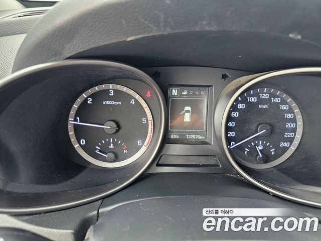Hyundai Santafe 2018 — photo 8