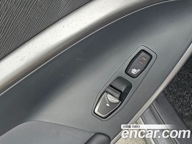 Hyundai Santafe 2018 — photo 12