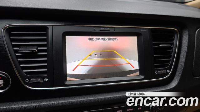 Kia Canival 2017 — photo 15