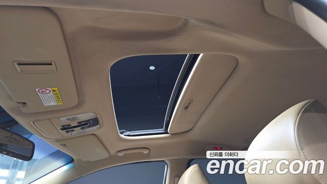 Kia Canival 2017 — photo 16