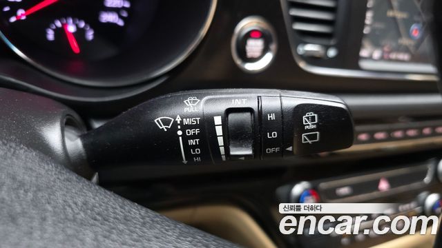 Kia Canival 2017 — photo 17