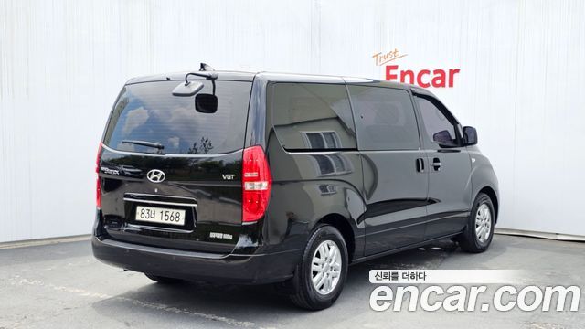 Hyundai Starex 2018 — photo 2