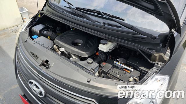 Hyundai Starex 2018 — photo 6