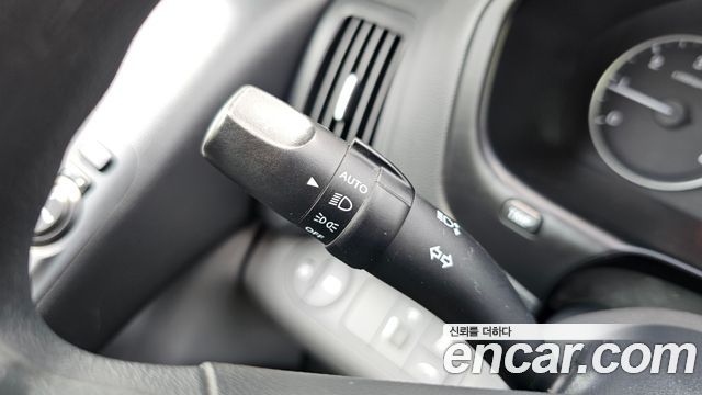 Hyundai Starex 2018 — photo 28