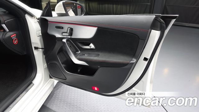 Mercedes-Benz CLA-Class 2021 — photo 14