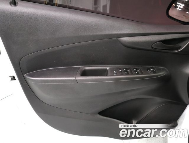 Chevrolet Korea Spark 2016 — photo 15