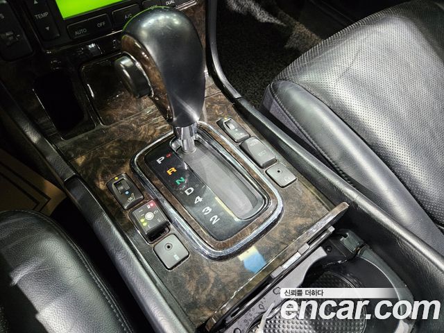 Hyundai Equus 2007 — photo 9