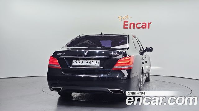 Hyundai Equus 2014 — photo 4