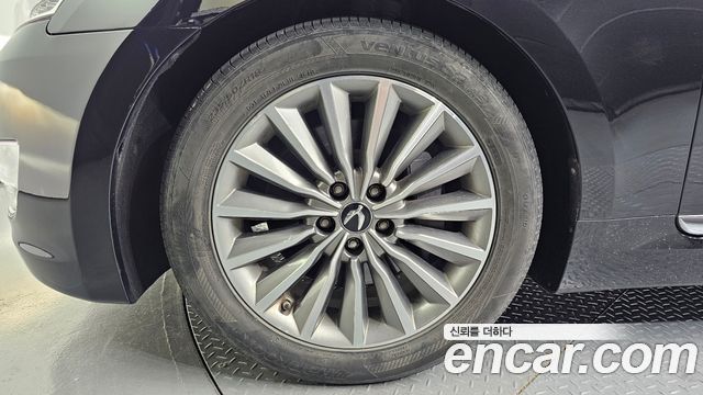 Hyundai Equus 2014 — photo 5
