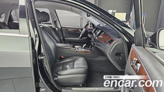 Hyundai Equus 2014 — photo 12