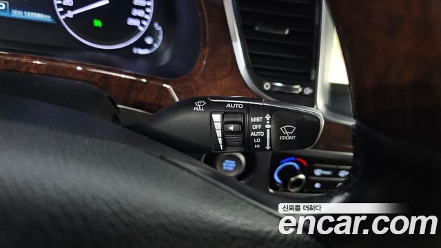Hyundai Equus 2014 — photo 15