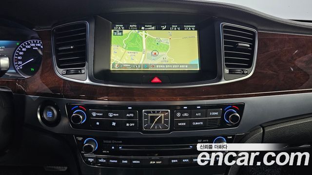 Hyundai Equus 2014 — photo 16