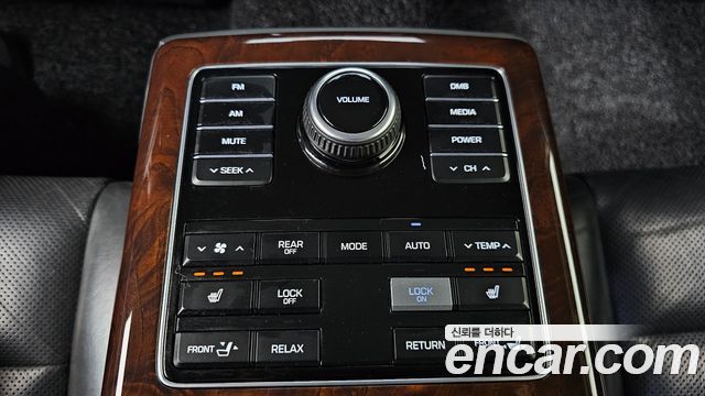 Hyundai Equus 2014 — photo 20