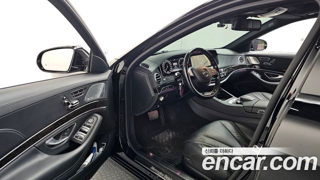 Mercedes-Benz S-Class 2015 — photo 10
