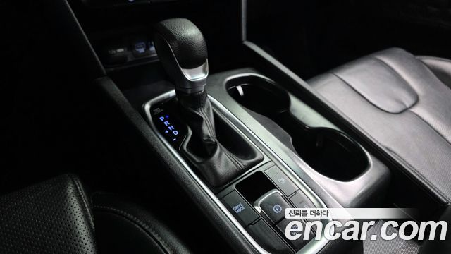 Hyundai Santafe 2019 — photo 9