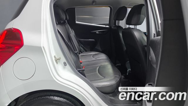 Chevrolet Korea Spark 2016 — photo 18