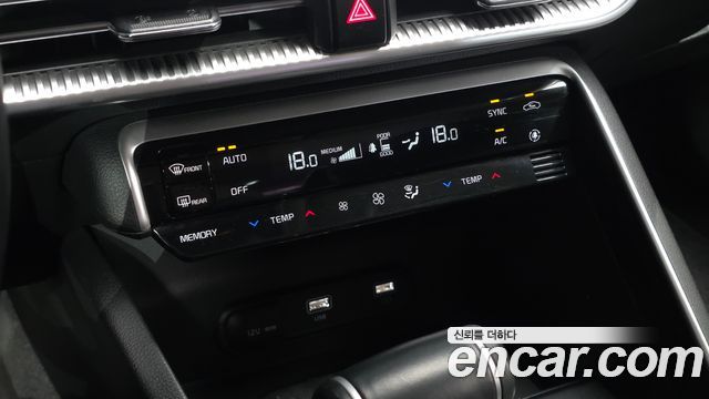 Kia K5 2020 — photo 17
