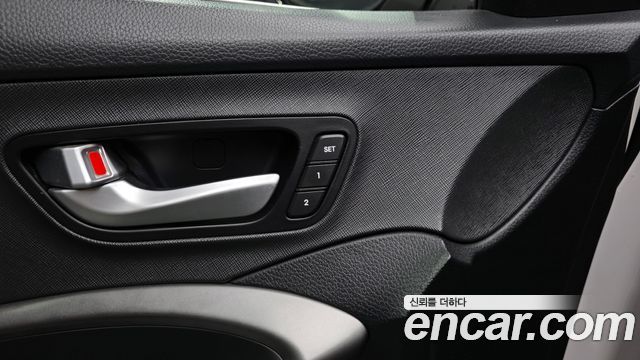 Hyundai Santafe 2016 — photo 16
