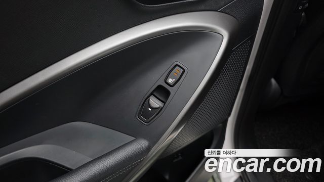 Hyundai Santafe 2016 — photo 19