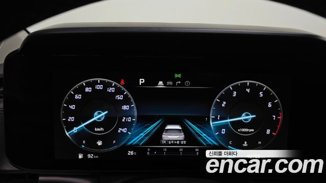 Kia Canival 2021 — photo 8