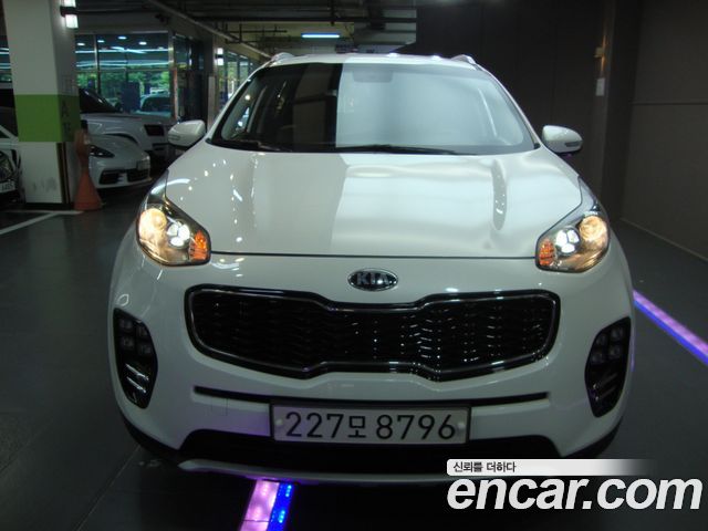 Kia Sportage 2018 — photo 1