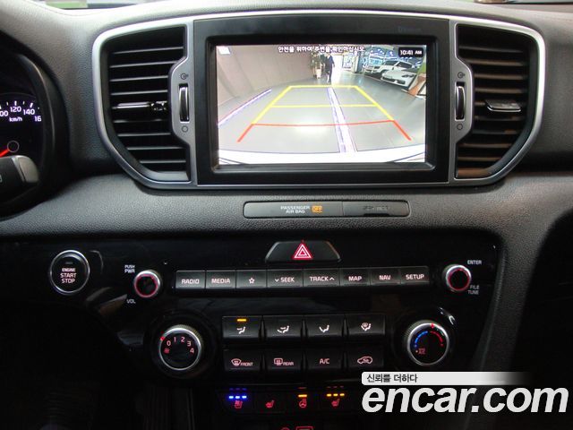 Kia Sportage 2018 — photo 8