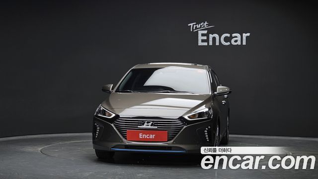 Hyundai Ioniq 2016 — photo 3