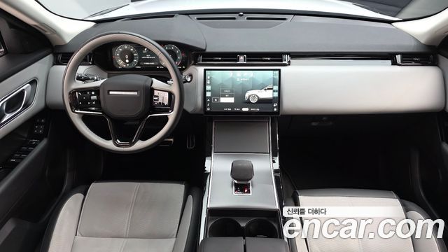 Land Rover Range Rover Velar 2025 — photo 10
