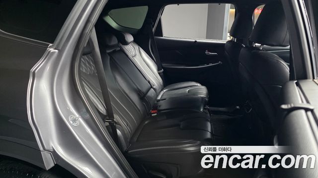 Hyundai Santafe 2021 — photo 17