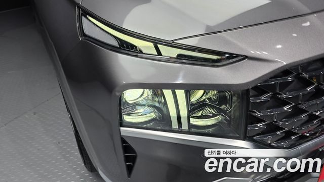 Hyundai Santafe 2021 — photo 8