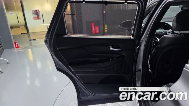 Hyundai Santafe 2021 — photo 15