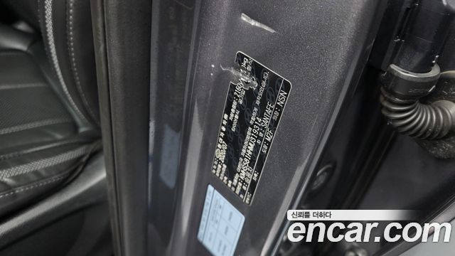 Hyundai Santafe 2021 — photo 32