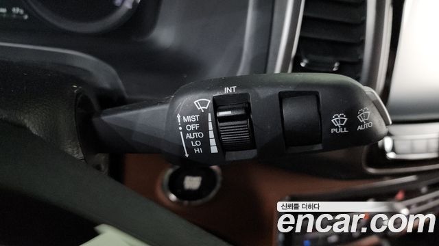 KG Mobility Rexton 2020 — photo 28