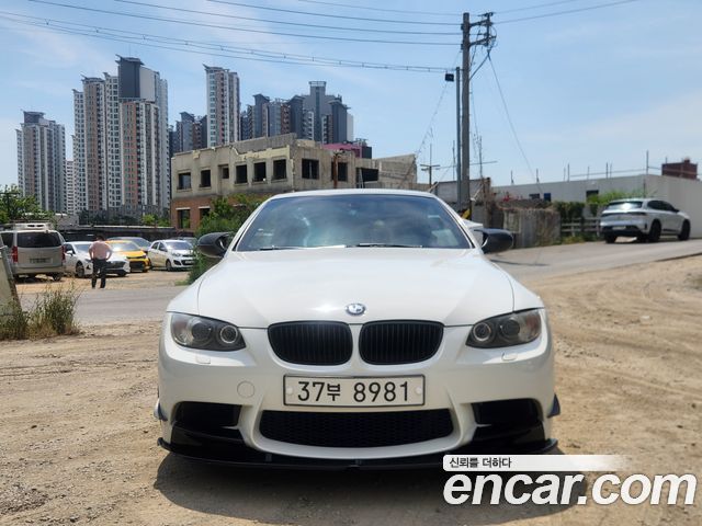 BMW 3-Series 2010 — photo 2