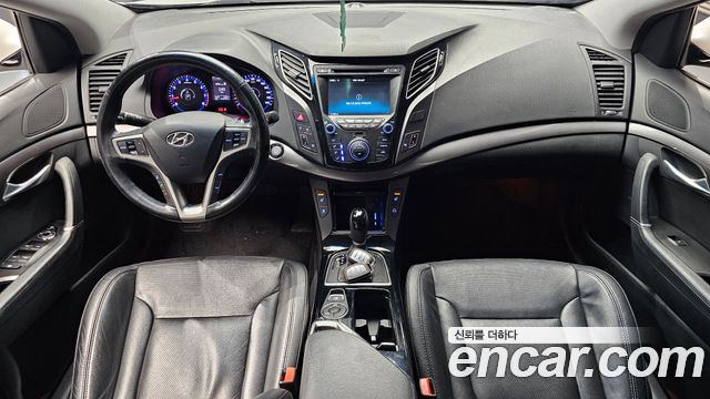 Hyundai i40 2014 — photo 10