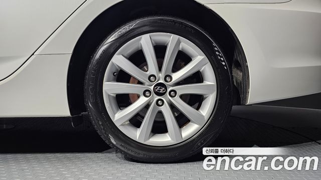 Hyundai i40 2014 — photo 7